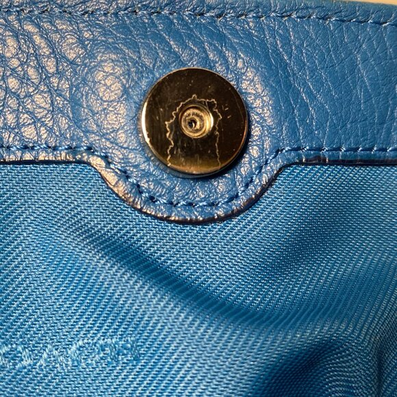 Coach Edie 31 36465 Blue Pebble Leather Embossed Horse & Carriage Shoulder Bag - Picture 16 of 16